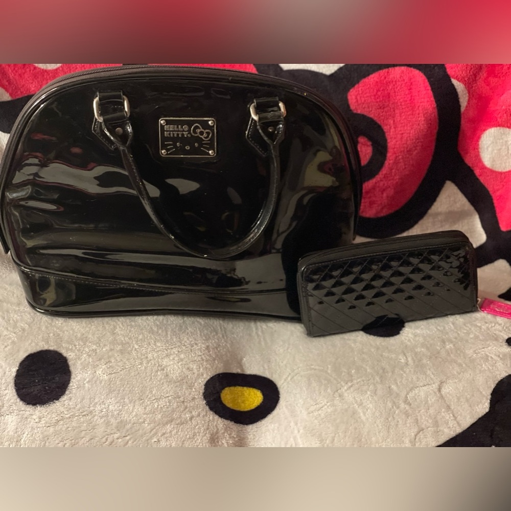 Hello kitty purse + wallet - Picture 2 of 6